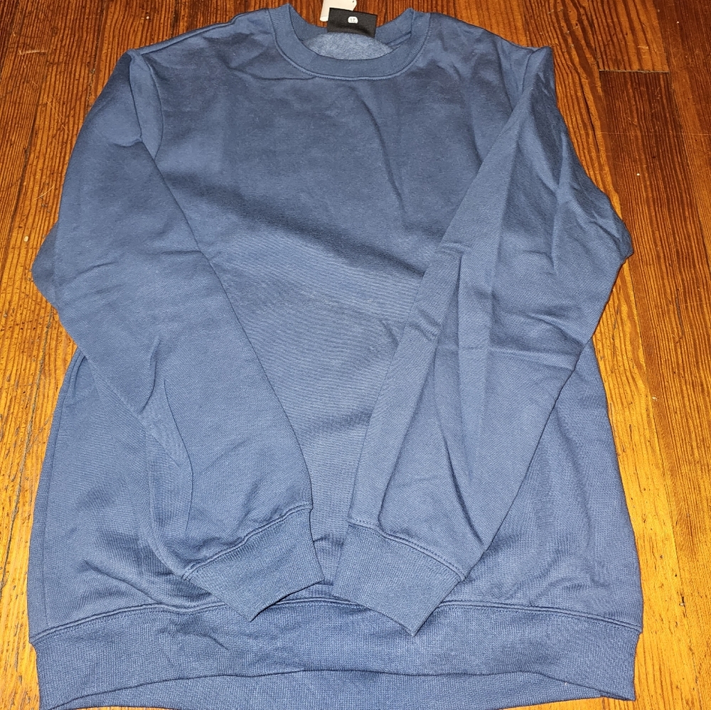 HM crewneck